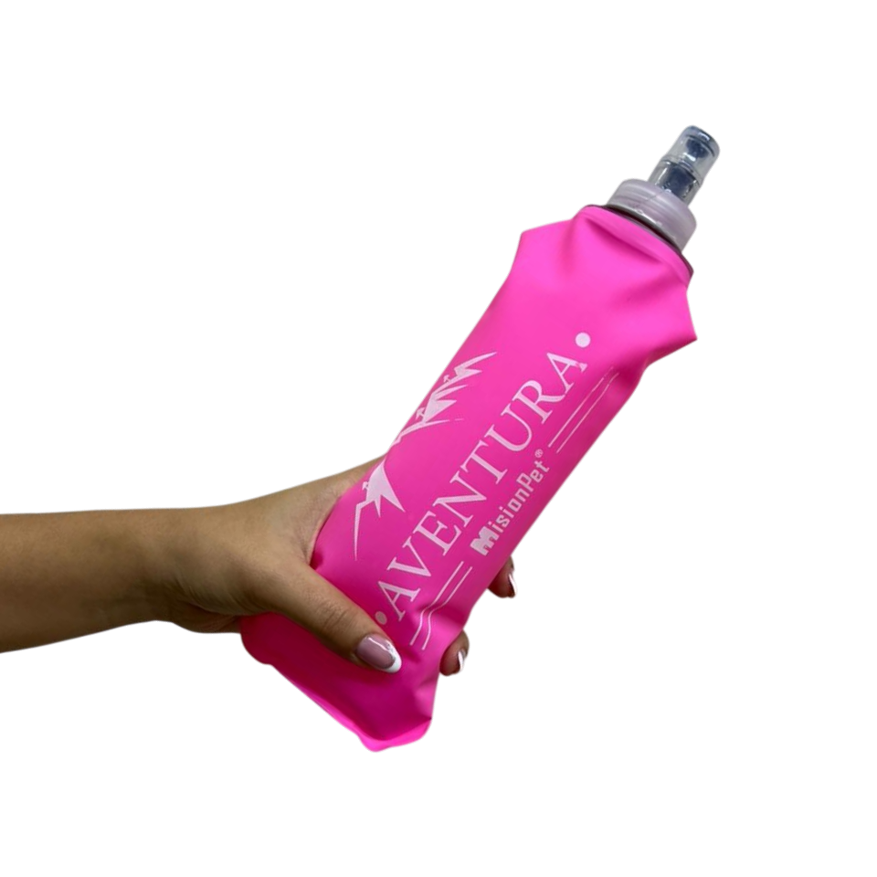 Botella plegable para mascotas en color rosado